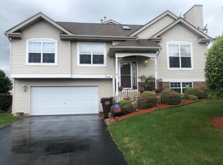 1428 Fox Hound Trl #1428, Beecher, IL 60401