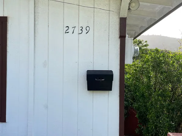 2739 Hillside Ave #C, Honolulu, HI 96822