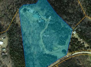 2880 Crossfield Rd, Bybee, TN 37713