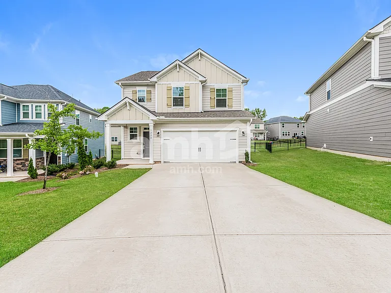3220 Oakfields Rd — Photo 1