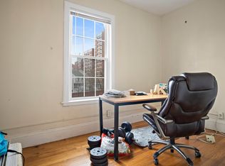 852 Huntington Ave #2, Boston, MA 02115