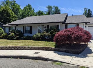 1966 Wimbledon Ct NW, Salem, OR 97304