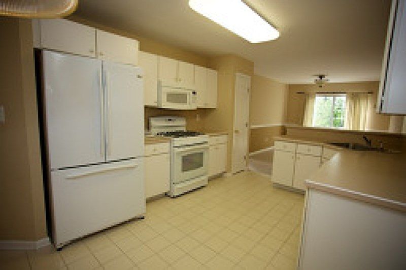 2nd image of 61 Ridgewood Dr