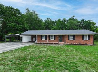 5343 Vickrey Chapel Rd, Jamestown, NC 27282