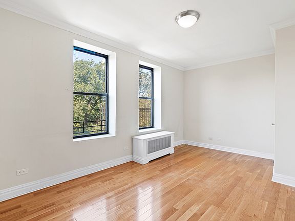 3rd image of 1274 5th Ave APT 604