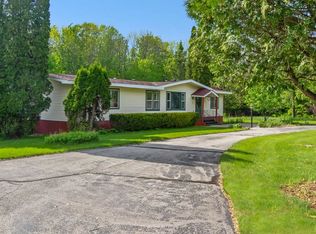 1983 Taube Rd, Sturgeon Bay, WI 54235