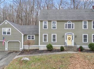 104 Bar Gate Trl, Killingworth, CT 06419