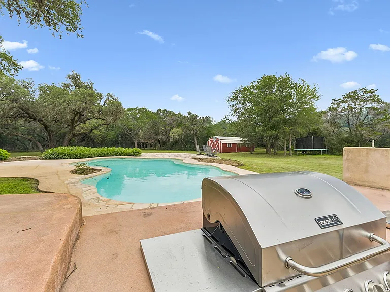 24818 House Mountain Rd — Photo 34