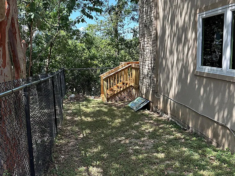 3529 N Hills Dr #A — Photo 12