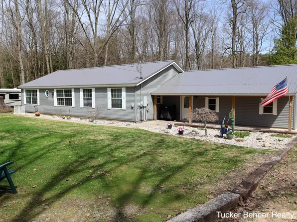 3696 Cobmossa Trl, Hesperia, MI 49421