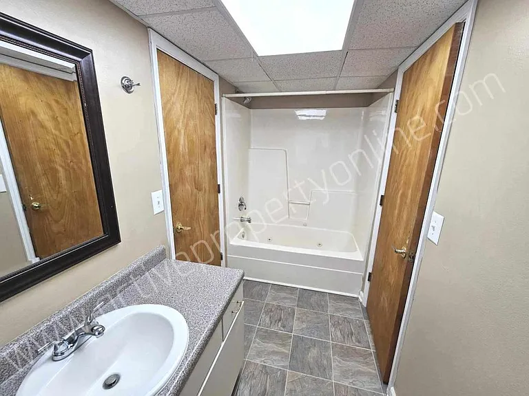 952 Georgia Ave #3 — Photo 6