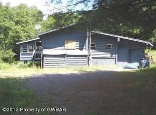 70 Dobson Rd, Sweet Valley, PA 18656