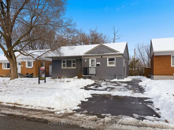 81 Admiral Rd, Ajax, ON L1S 2N8