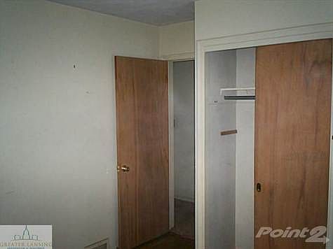 3rd image of 1251 N Magnolia Ave