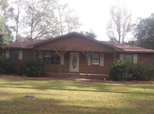 101 E Brumby Ave, Reidsville, GA 30453