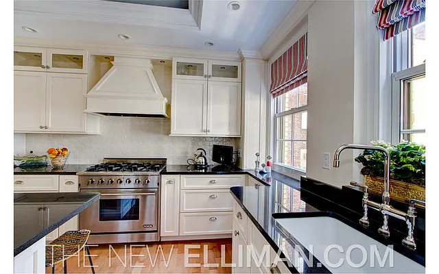 Sold by Douglas Elliman | media 9