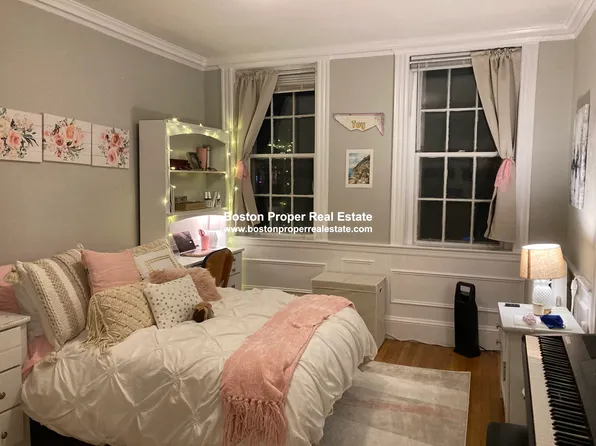 120 University Rd #2, Brookline, MA 02445