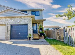 4816 John St, Lincoln, ON L3J0P5