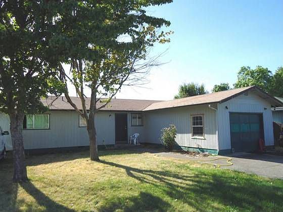 2nd image of 7881 Hale Way