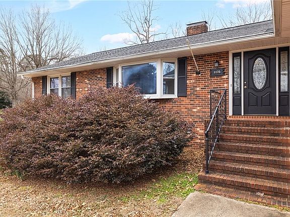 3rd image of 1175 Whispering Pines Dr