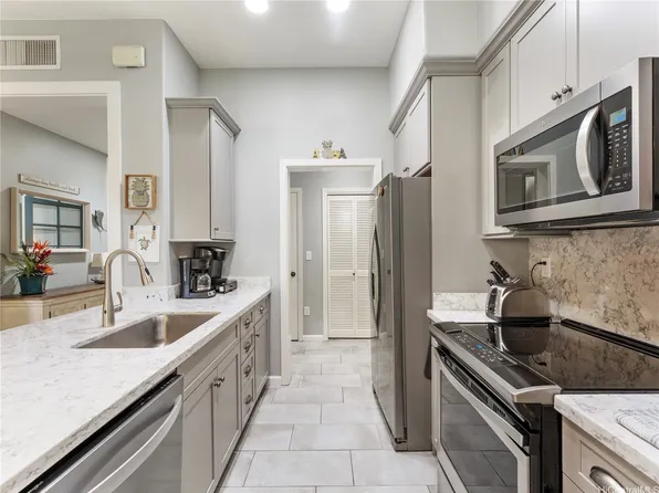 92-1196 Olani St #63-2, Kapolei, HI 96707