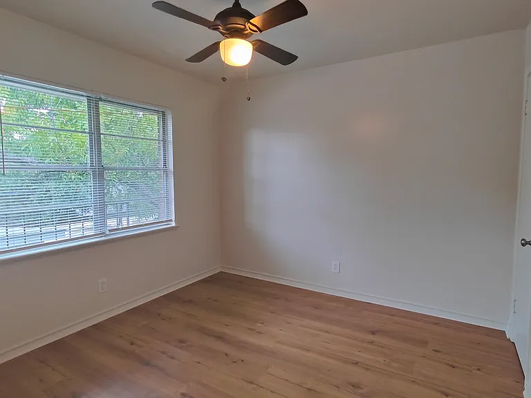 8815 Gaston Pkwy #D — Photo 8