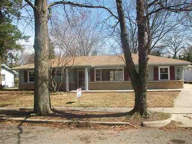 1st image of 428 S 31st St