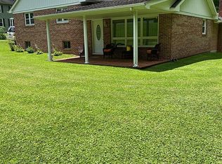 134 Triple Court Dr, Honaker, VA 24260