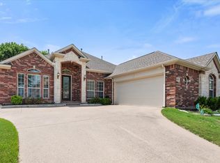 4819 King Harbor Ct, Grand Prairie, TX 75052