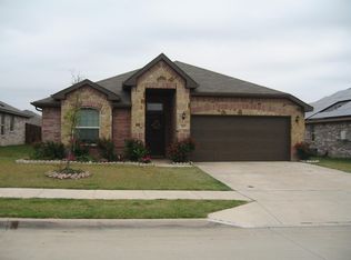 428 Sandhurst Dr, Crowley, TX 76036