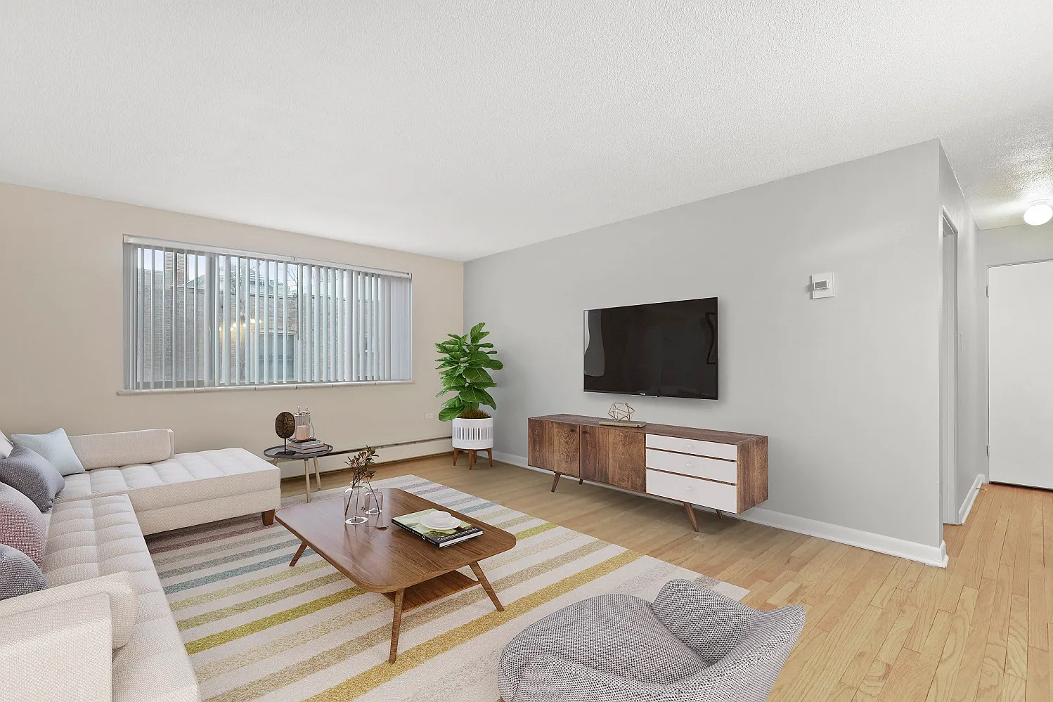 Kent Apartments — Photo 4