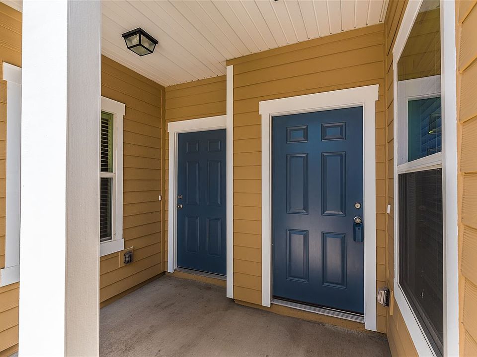 1st image of 81 Whitland Way