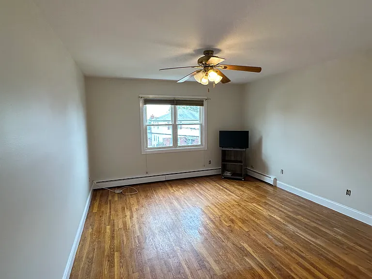 61 Mansion Ave #1 — Photo 10