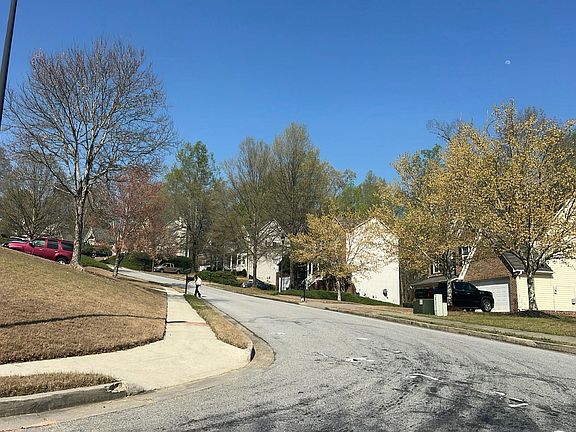 4th image of 1128 Mitford Ln
