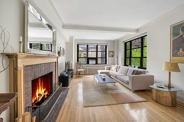 Sold by Compass | media 1