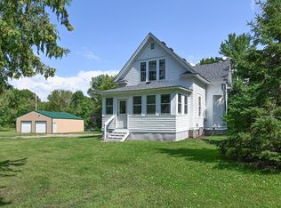 46875 Cedarcrest Trl, Harris, MN 55032