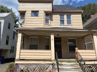 9921 Hampden Ave, Cleveland, OH 44108