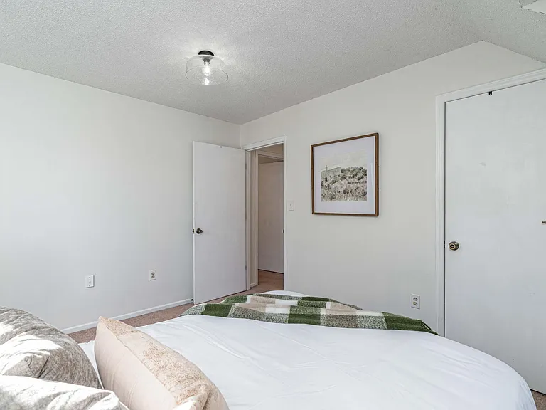 1102 Hulon Ln #1102 — Photo 12