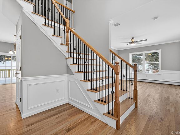 4th image of 509 Toleman Road