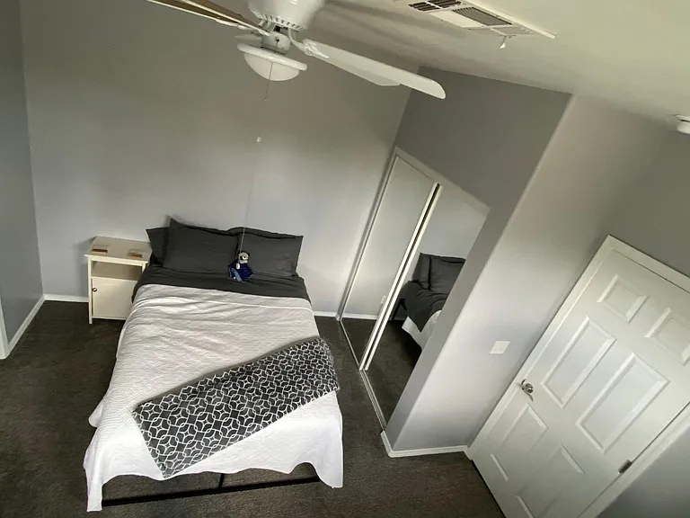 2431 W Silverton Dr — Photo 13