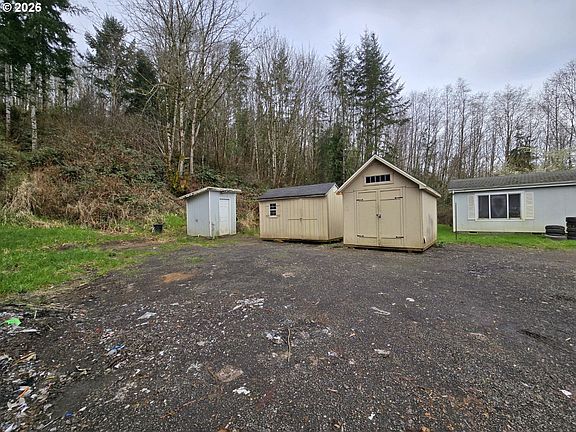 4th image of 186 Elochoman Valley Rd