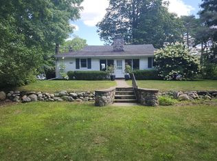 80 1/2 N Main St, Clarkston, MI 48346