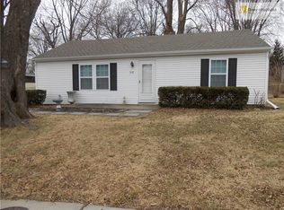 312 Range Line Rd, Liberty, MO 64068