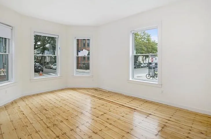 22 Magazine St #5