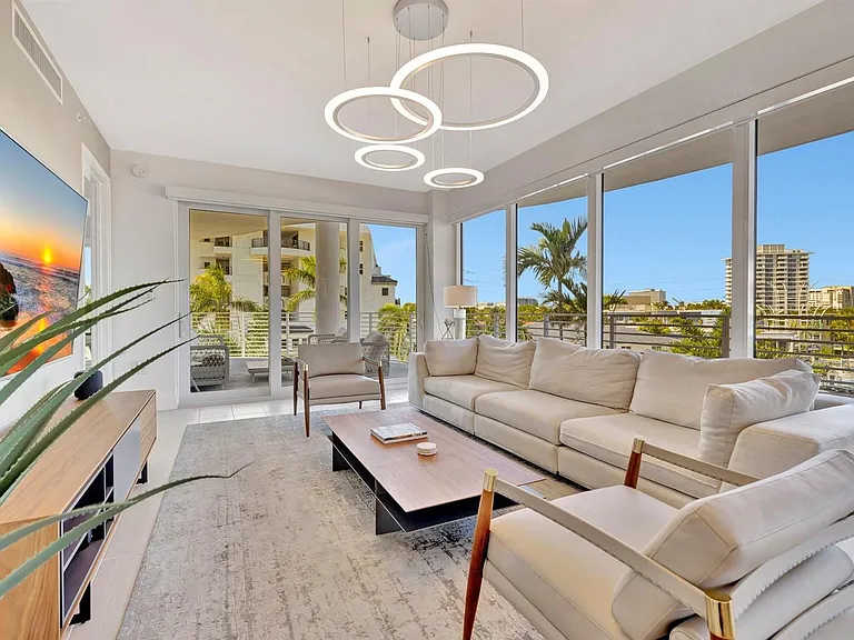 612 Bayshore Dr #301 — Photo 11
