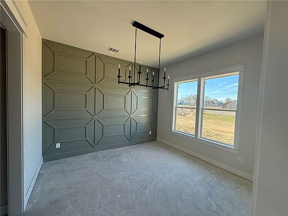 5th image of 7822 Mathis Creek Dr