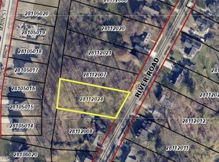 281-12 River Rd #24, Olmsted Falls, OH 44138