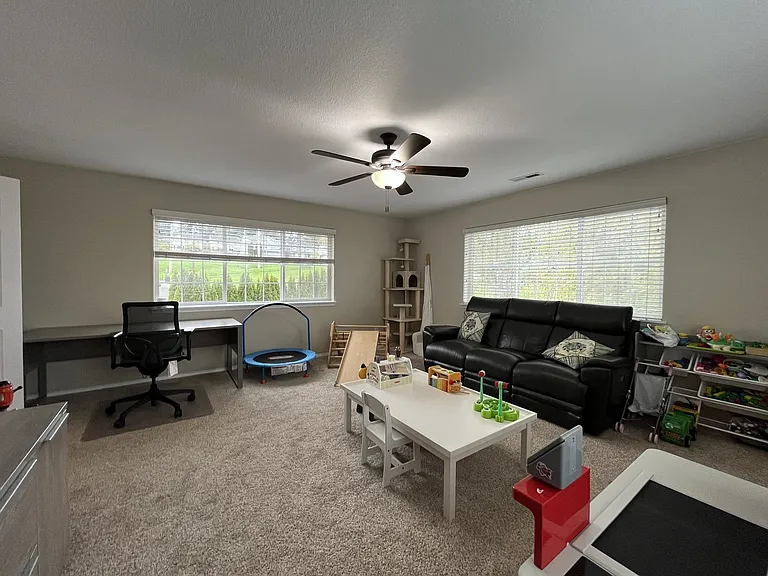 14199 SW Tewkesbury Dr — Photo 62