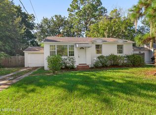 1972 LAKEWOOD Circle, Jacksonville, FL 32207