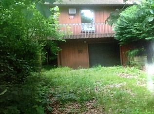 7455 E Shoop Rd, Pierceton, IN 46562